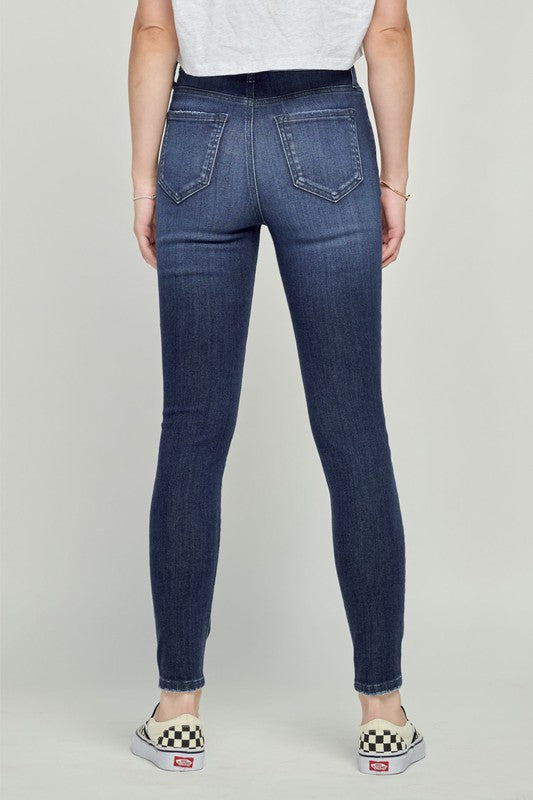 Mia High Rise Ankle Skinny Jean